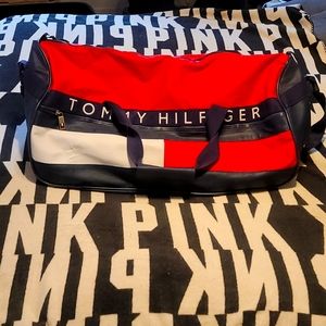 Tommy Hilfiger gym bag